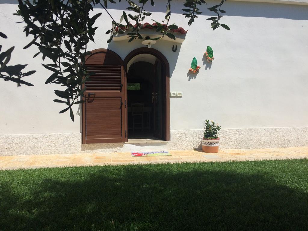カステッラネータ Trullo Del Cavaliere Delle Gravineヴィラ エクステリア 写真